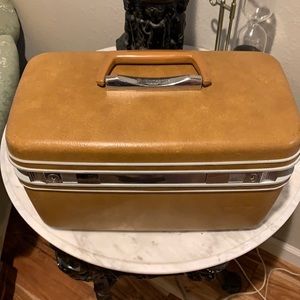 Vintage Samsonite Silhouette Hard Shell